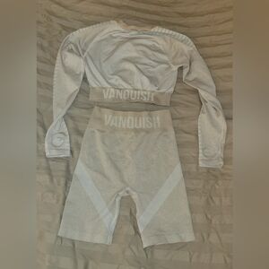 Vanquish Fitness Seamless ribbed medium Shorts And Training seamless ribbed Long